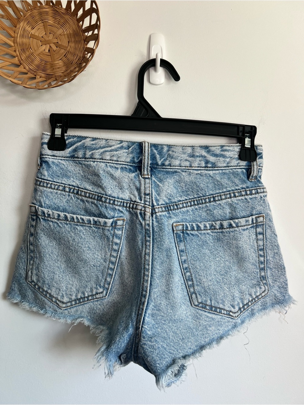 PacSun High Rise Festival Jean Shorts Size 23 - Picture 2 of 4